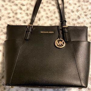 Large Black Saffiano Leather Zip Tote Bag